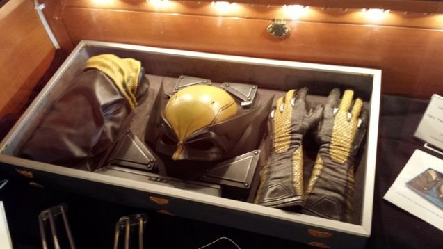 Photo le costume jaune de Wolverine