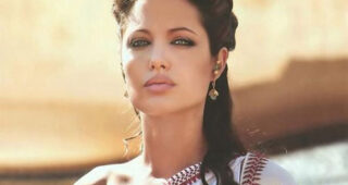 Angelina Jolie : Alexandre