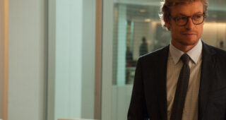Photo Simon Baker