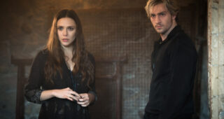 The Avengers : l'ère d'Ultron : Photo Aaron Taylor-Johnson, Elizabeth Olsen