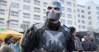 Captain America : Civil War : Crossbones frank grillo