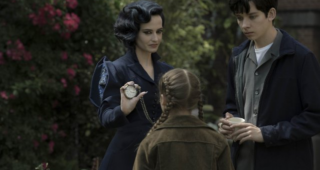 Miss Peregrine et les enfants particuliers : Photo Eva Green, Asa Butterfield