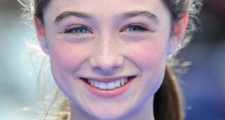 Raffey Cassidy : Photo officielle