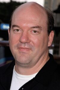 John Carroll Lynch : Photo officielle