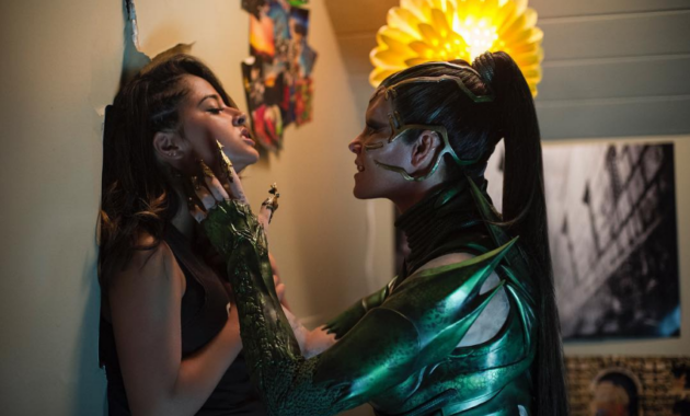 Photo Elizabeth Banks, Rita Repulsa
