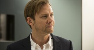 Westworld saison 1 : Photo Jimmi Simpson