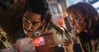 Ash vs Evil Dead saison 2 Ash vs Evil Dead Saison 2 - Episode 1 : Critique étripée : Photo Lucy Lawless, Ray Santiago