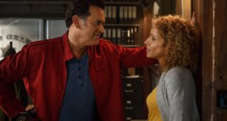 Ash vs Evil Dead saison 2 : Photo Bruce Campbell, Michelle Hurd