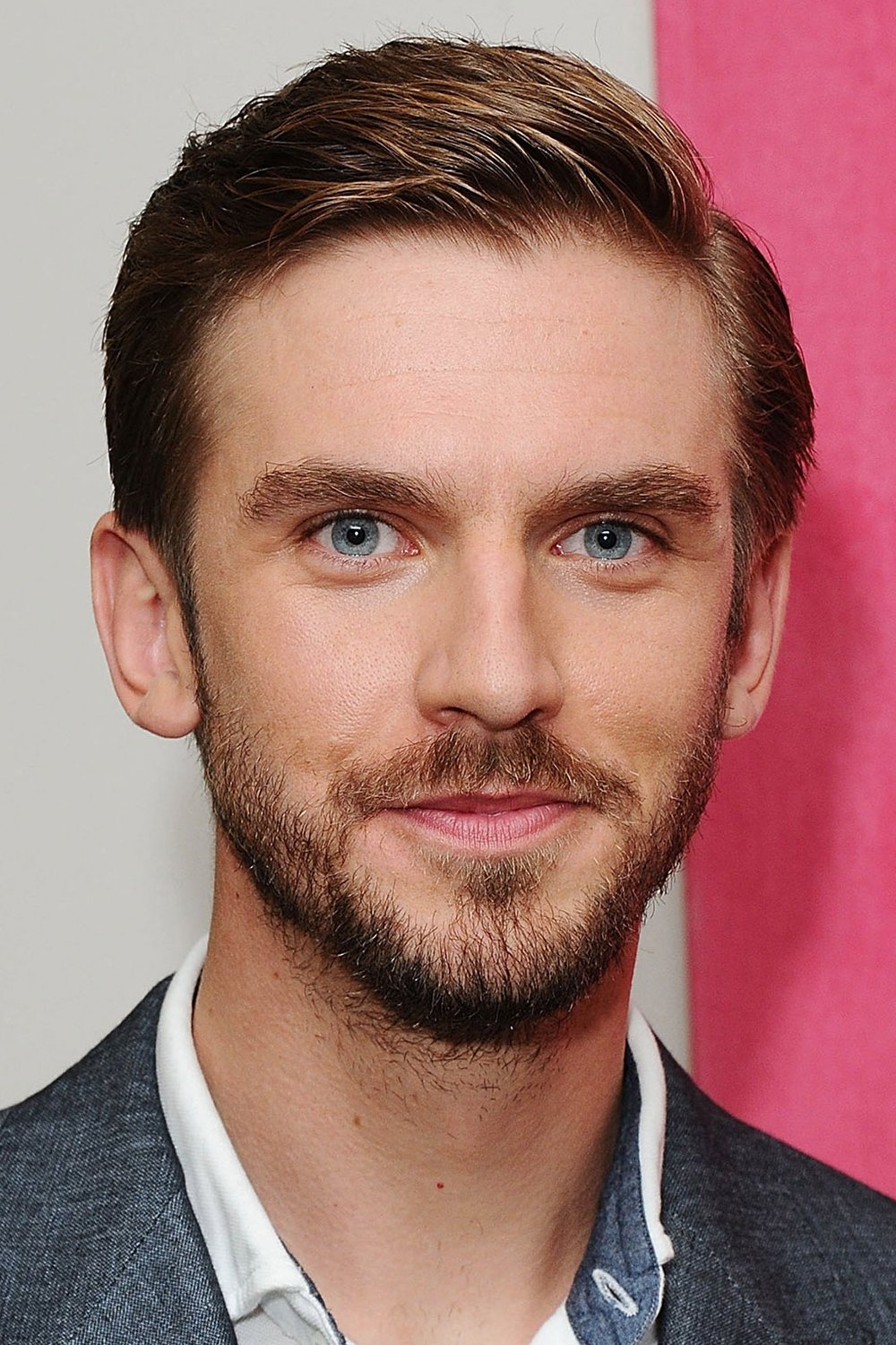 Dan Stevens : Photo officielle