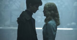 Miss Peregrine et les enfants particuliers : Photo Asa Butterfield, Ella Purnell
