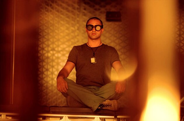Photo Sunshine, Cliff Curtis