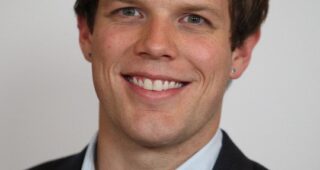 Jake Lacy : Photo officielle