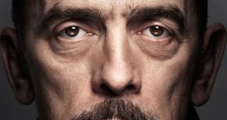 Adrian Schiller : Photo officielle