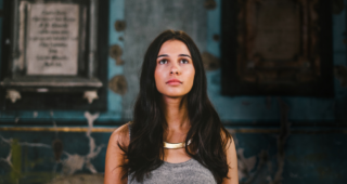 Naomi Scott : Photo