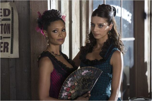 Photo Thandie Newton, Angela Sarafyan