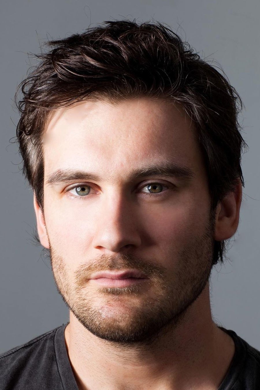Clive Standen : Photo officielle