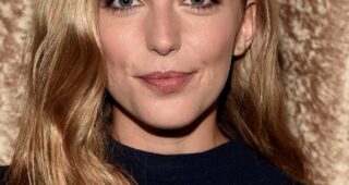 Jessica Rothe : Photo officielle