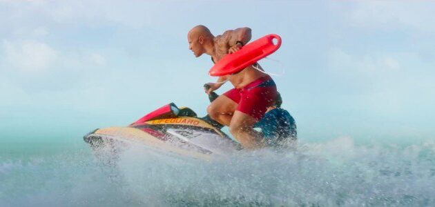 Alerte à Malibu : bande-annonce dwayne johnson alexandra daddario
