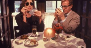 Meurtre mystérieux à Manhattan : Photo Woody Allen, Anjelica Huston