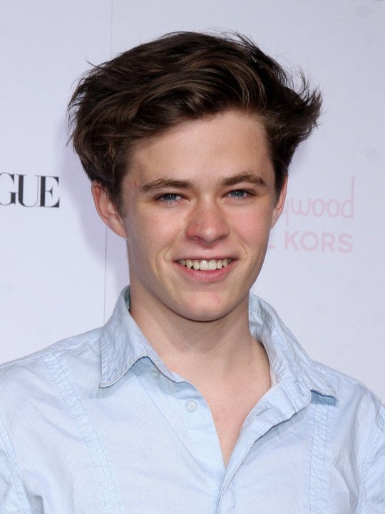 Harrison Gilbertson : Photo officielle