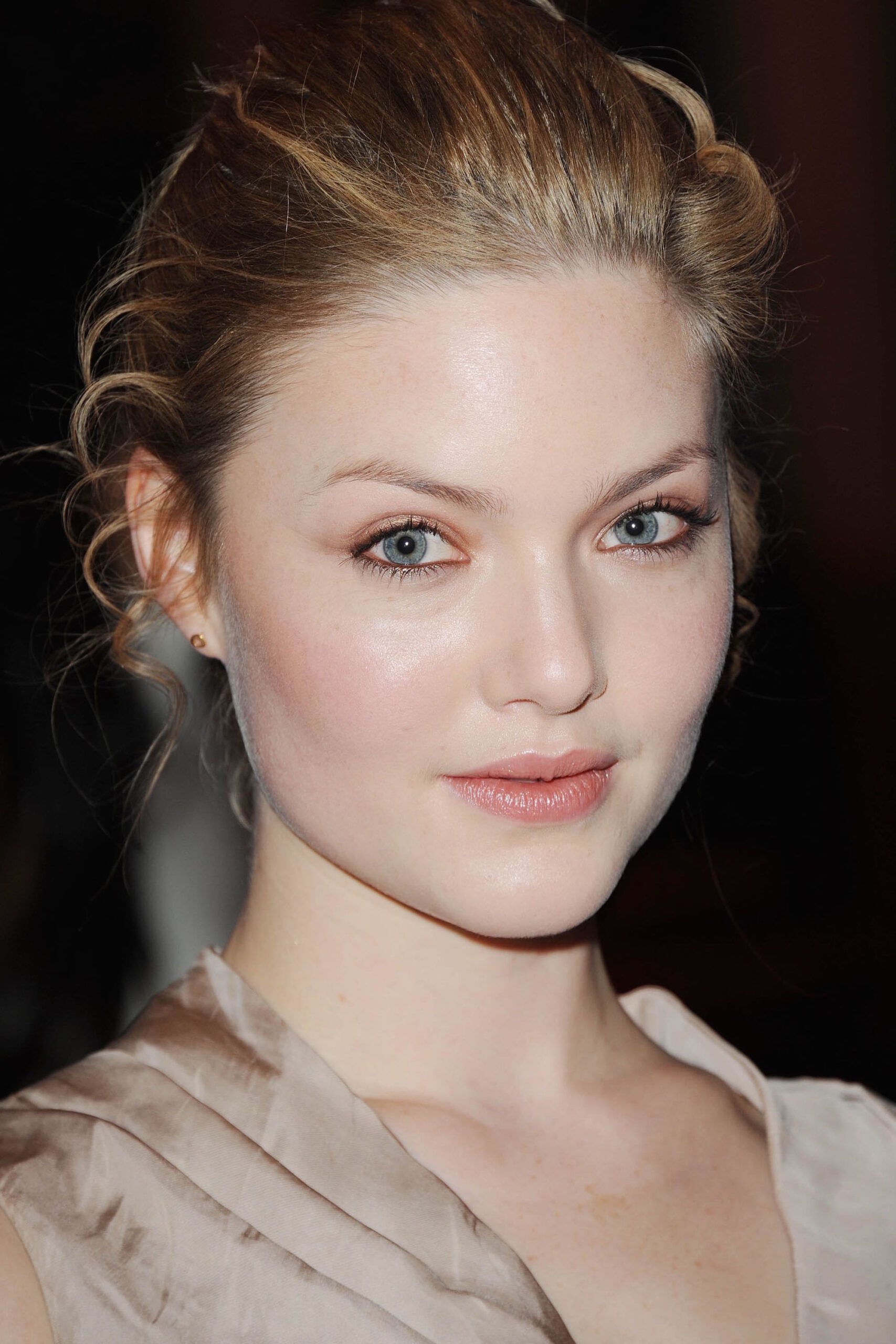 Holliday Grainger : Photo officielle