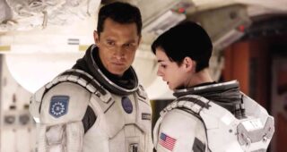 Interstellar : Matthew McConaughey Anne Hathaway