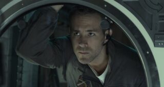 Life - Origine inconnue : Photo Ryan Reynolds