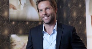Jamie Bamber : Photo