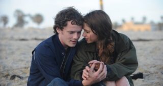 Like Crazy : Photo Felicity Jones, Anton Yelchin