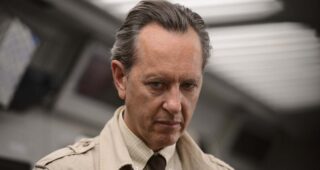 Logan : Photo Richard E. Grant