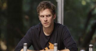 saison 1 : Photo Dan Stevens