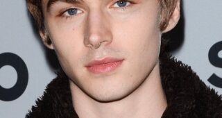 Miles Heizer : Photo officielle