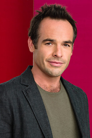 Paul Blackthorne : Photo officielle