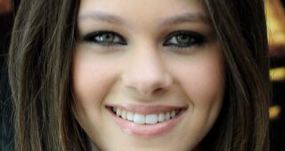 Stefania LaVie Owen : Photo officielle