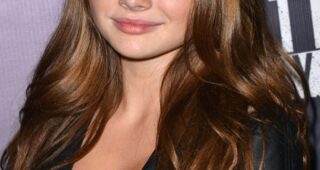 Natalie Alyn Lind : Photo officielle