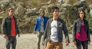 Power Rangers : Photo Ludi Lin, Dacre Montgomery, Naomi Scott, RJ Cyler
