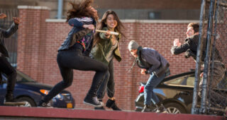 saison 1 : Photo Jessica Henwick