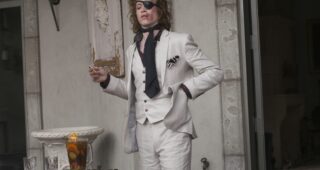 War on Everyone : Photo Caleb Landry Jones