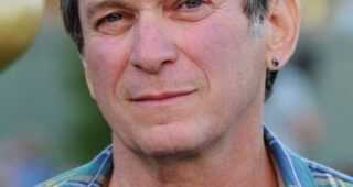 Robert Mark Kamen : Photo officielle