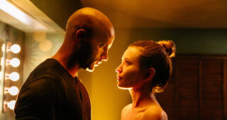 American Gods : Photo Ricky Whittle, Emily Browning