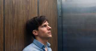 Back Home : Photo Jesse Eisenberg