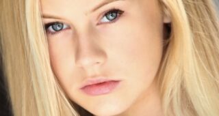 Danika Yarosh : Photo officielle