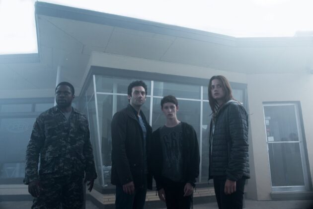 Photo Morgan Spector, Okezie Morro, Danica Curcic, Russell Posner