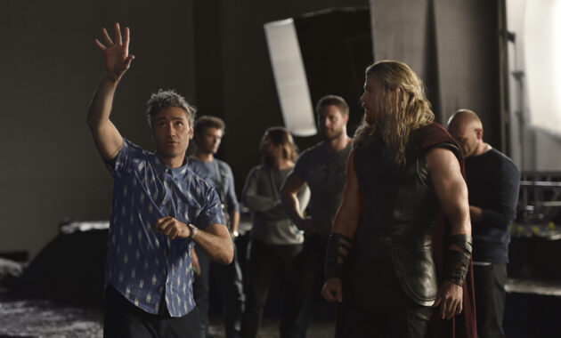 Thor : Ragnarok : Photo Chris Hemsworth, Taika Waititi