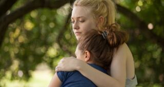 Very Good Girls : Photo Dakota Fanning