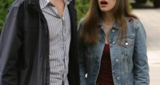 Wonderfalls : Photo Lee Pace, Caroline Dhavernas