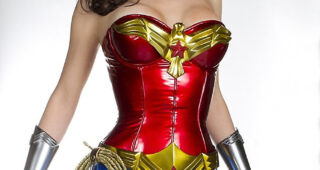 Wonder Woman : Affiche officielle