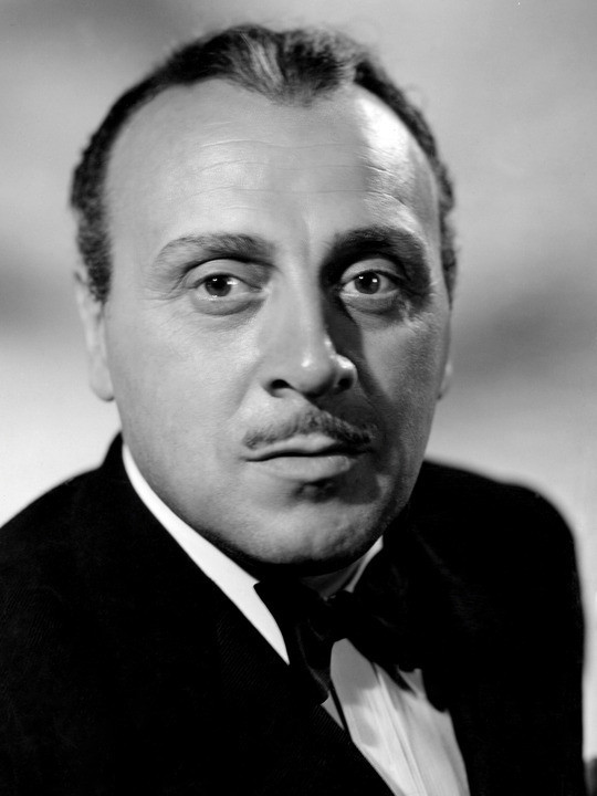 George Coulouris : Photo officielle