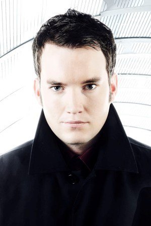Gareth David-Lloyd : Photo officielle