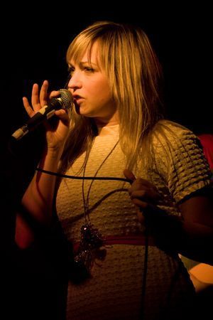 Ashleigh Ball : Photo officielle